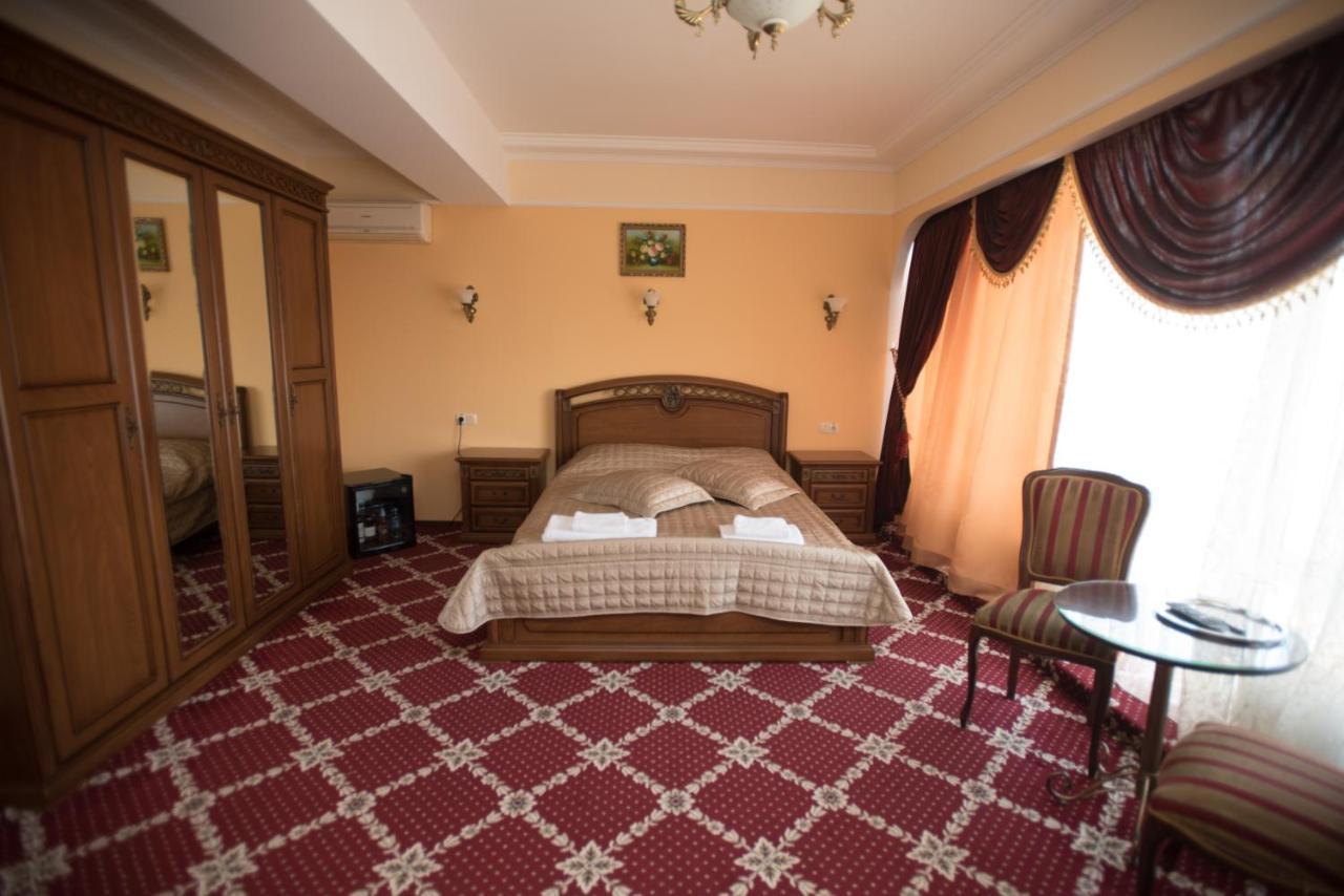Altin Palace Comrat Dış mekan fotoğraf